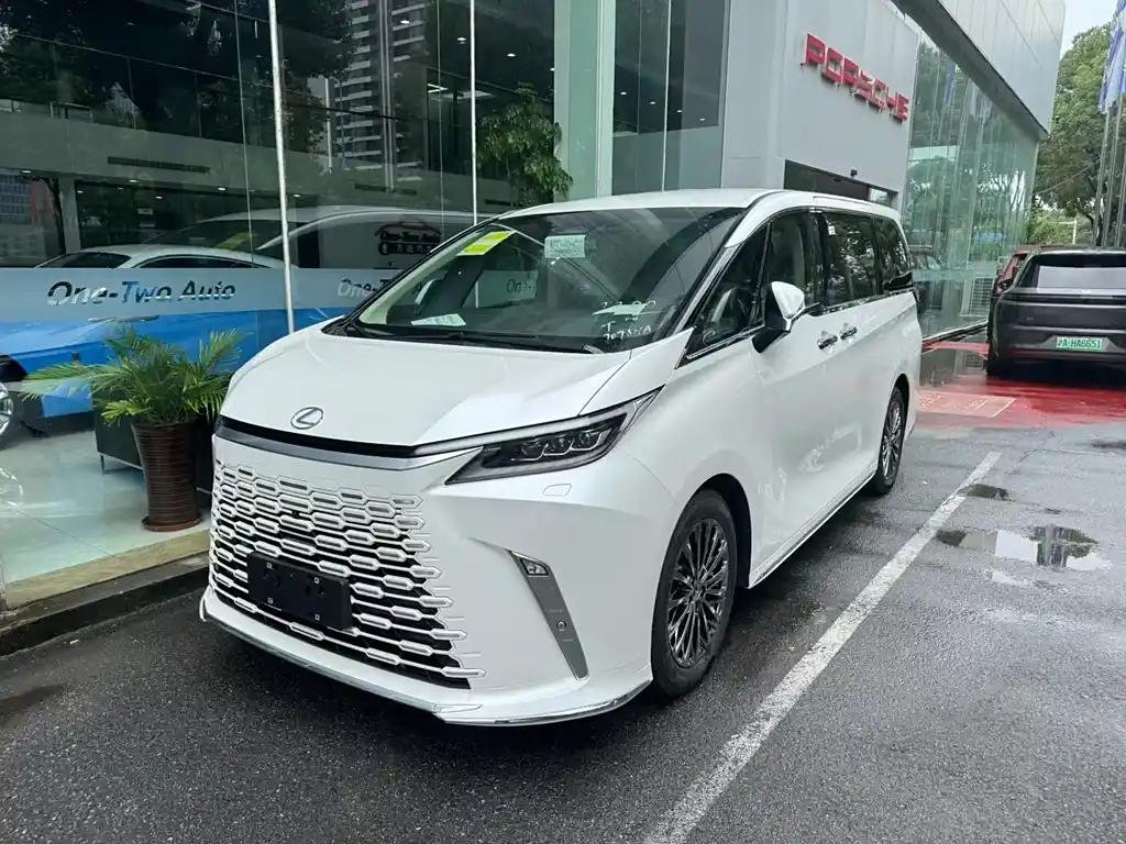 Lexus LM 2024 Hybrid: Global Shipping Lexus LM 2024 Hybrid: Global Shipping