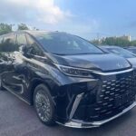 Lexus LM 2.4L: Hybrid SUV Deal