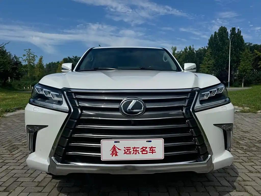 Lexus LX 5.7L 4WD: Affordable Luxury Lexus LX 5.7L 4WD: Affordable Luxury