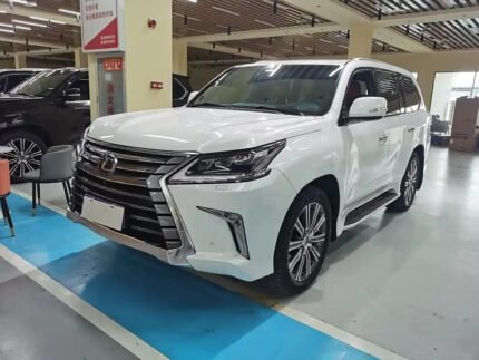 Lexus LX 5.7L: Hybrid SUV Deal