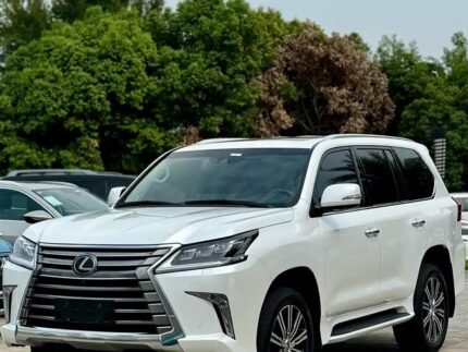 Lexus LX: Your Luxury SUV Awaits
