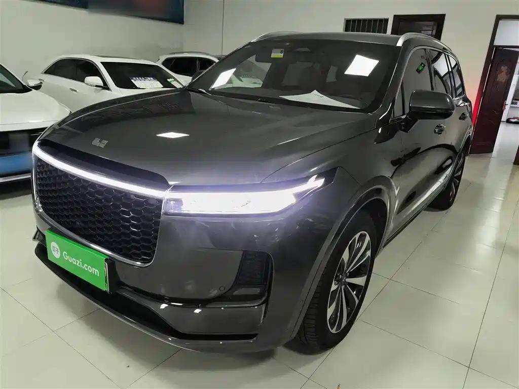 Li One SUV Family: Chinese Car EV Rivals Li One SUV Family: Chinese Car EV Rivals