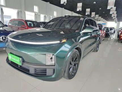 Li Xiang L8 Family Luxury: Used Cars China for Export Ready
