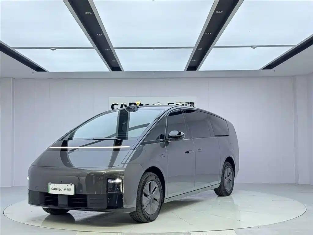 Li Xiang Mega: Top China Cars Review - 2025 Used Model for Export Li Xiang Mega: Top China Cars Review - 2025 Used Model for Export