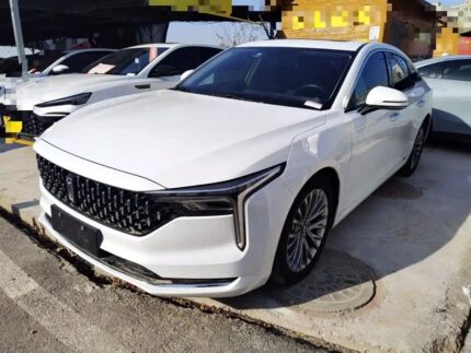 Машина FAW Bestune B70 Best Chinese EV Companies