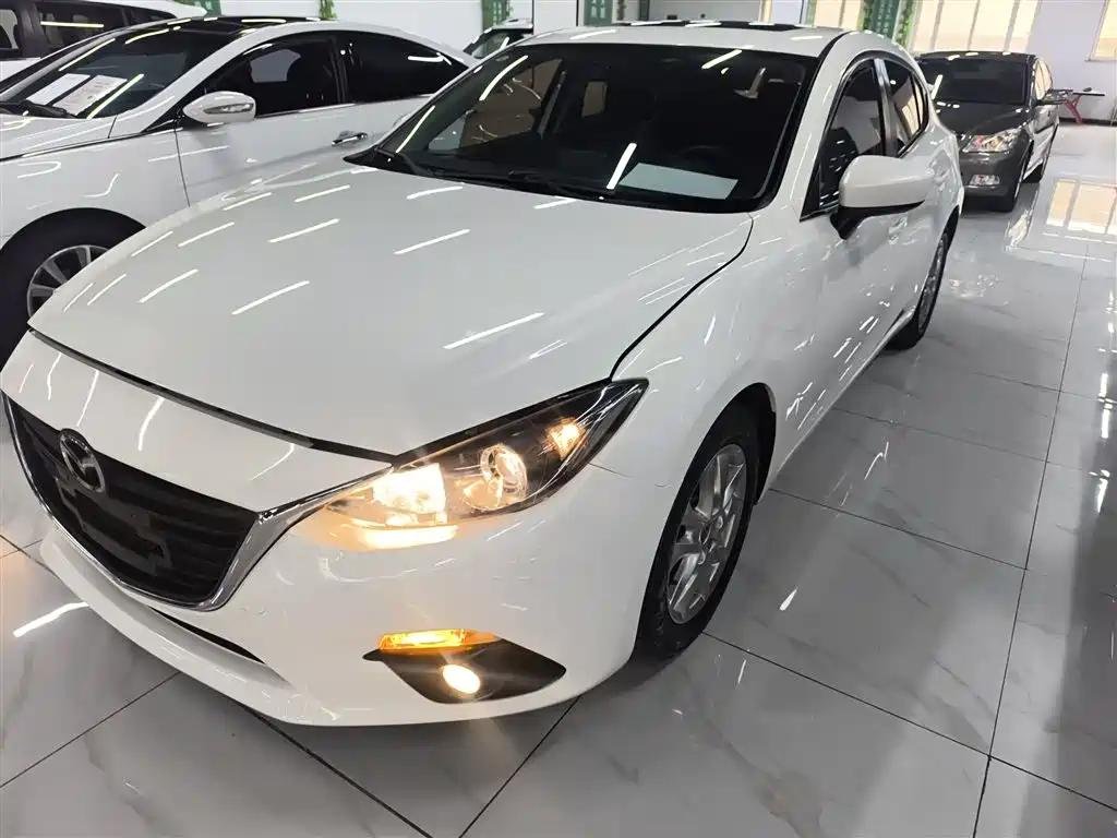 Mazda 3 Axela Interior: Advanced Chinese Car EV Features for Export Mazda 3 Axela Interior: Advanced Chinese Car EV Features for Export