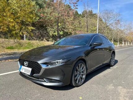 Mazda 3 Axela Tail Light: Stylish New Chinese EV Car