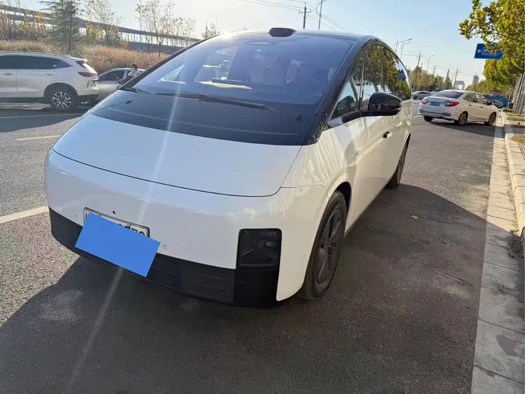 Mega 38: Superior Used EV Car China Export - 2025 Model Available Mega 38: Superior Used EV Car China Export - 2025 Model Available