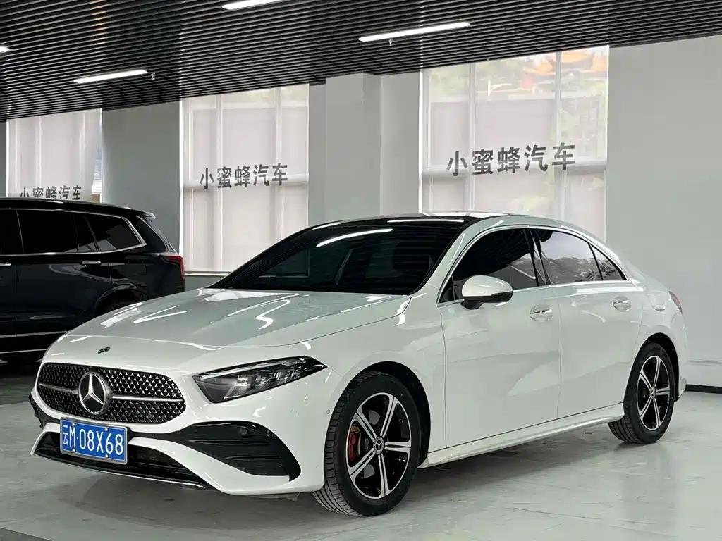 Mercedes-Benz A-Class A200 Auto with Used Car Parts China Access Mercedes-Benz A-Class A200 Auto with Used Car Parts China Access