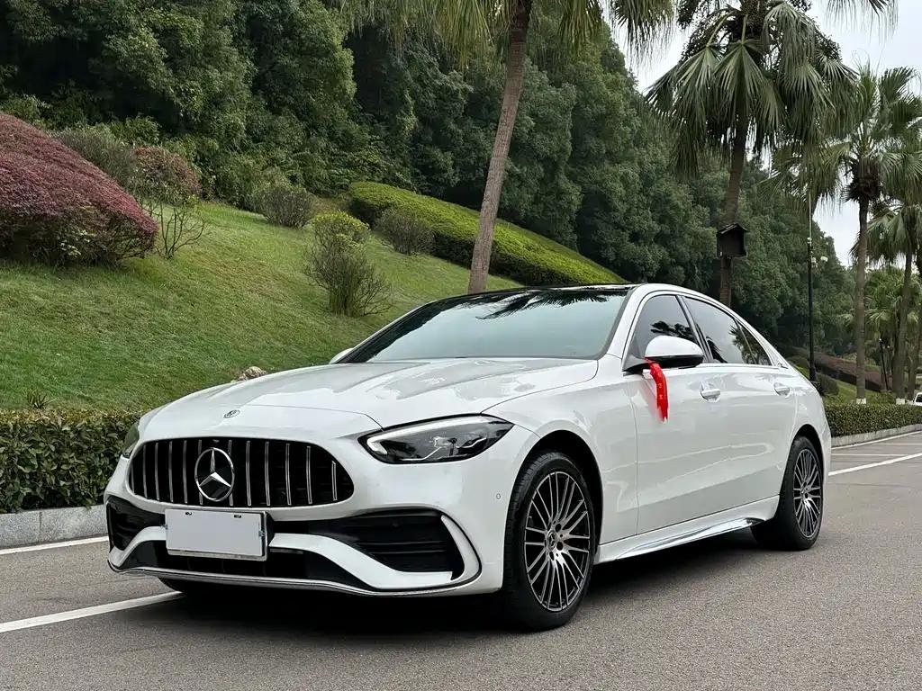 Mercedes-Benz C-Class Engine by Top 10 Chinese EV Companies Mercedes-Benz C-Class Engine by Top 10 Chinese EV Companies