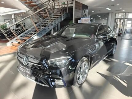 Mercedes-Benz E-Class Convertible for Sale: China Cars Review