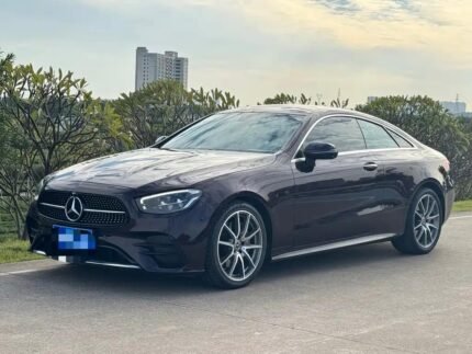 Mercedes-Benz E-Class On Road Price: China Used Electric Car