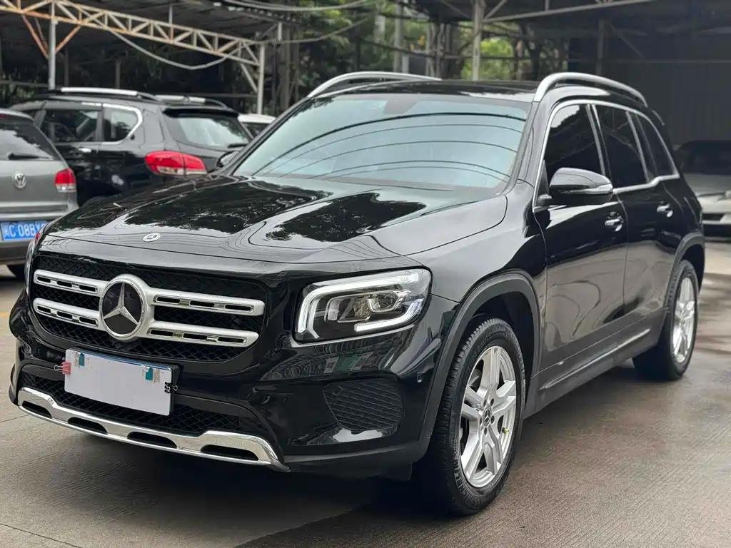 Mercedes Benz GLB 250 4MATIC in China EV Used Car Market Mercedes Benz GLB 250 4MATIC in China EV Used Car Market