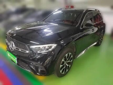 Mercedes Benz GLC Boot Space: BAIC Chinese Car