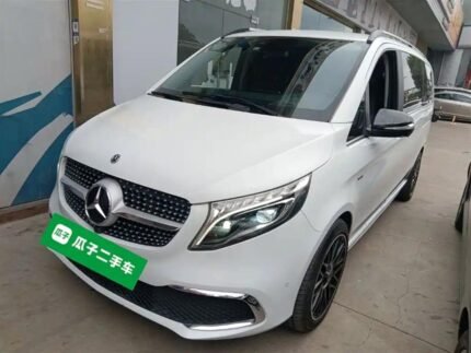 Mercedes-Benz V-Class Inside: Used EV Car China Comfort