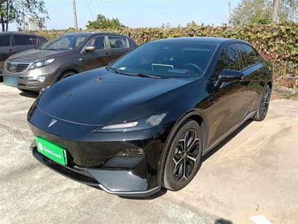 Modern 2024 Deepal SL03 Changan: deepal sl03 changan old chinese car