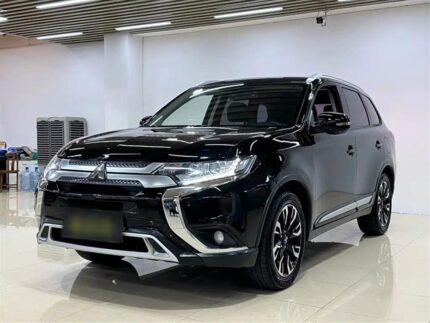 Off Road Mitsubishi Outlander 2019 by Used Car Company in China