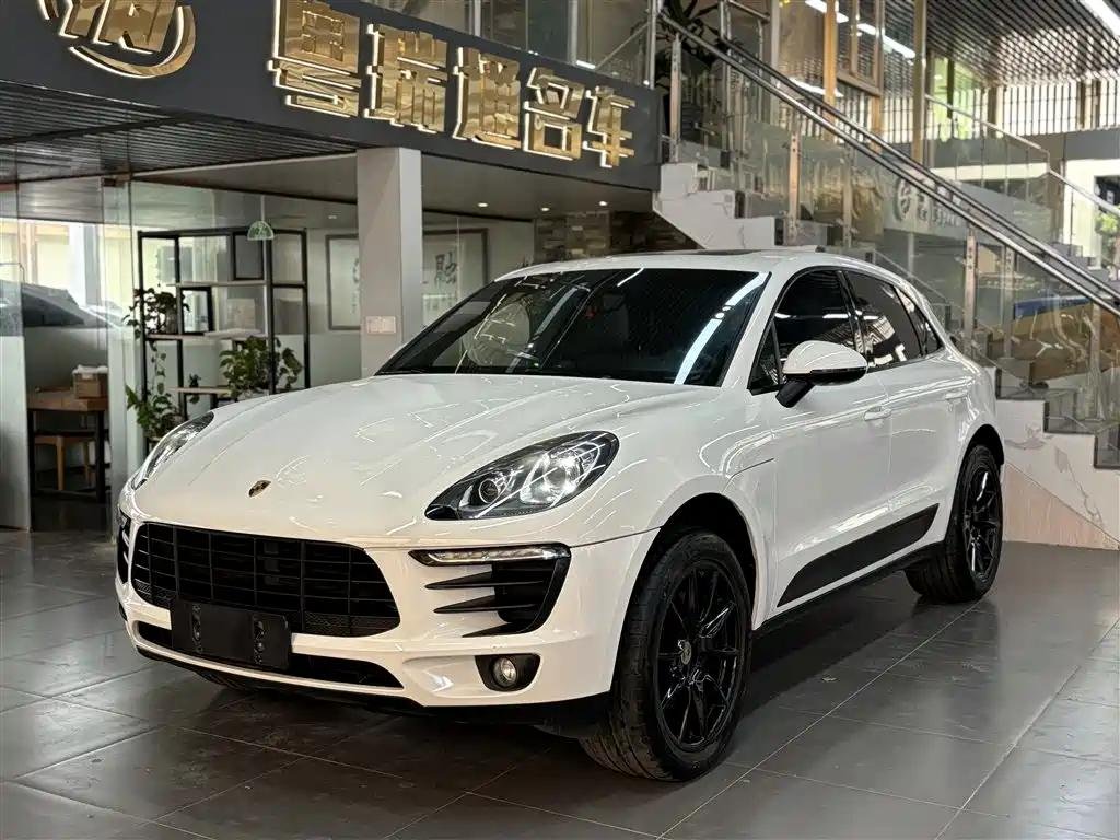 Orange 2014 Porsche Macan: orange porsche macan second hand car website china Orange 2014 Porsche Macan: orange porsche macan second hand car website china