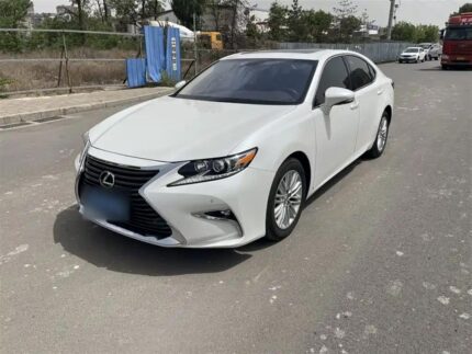 Positive Lexus ES Review: Chinese Car Make Export