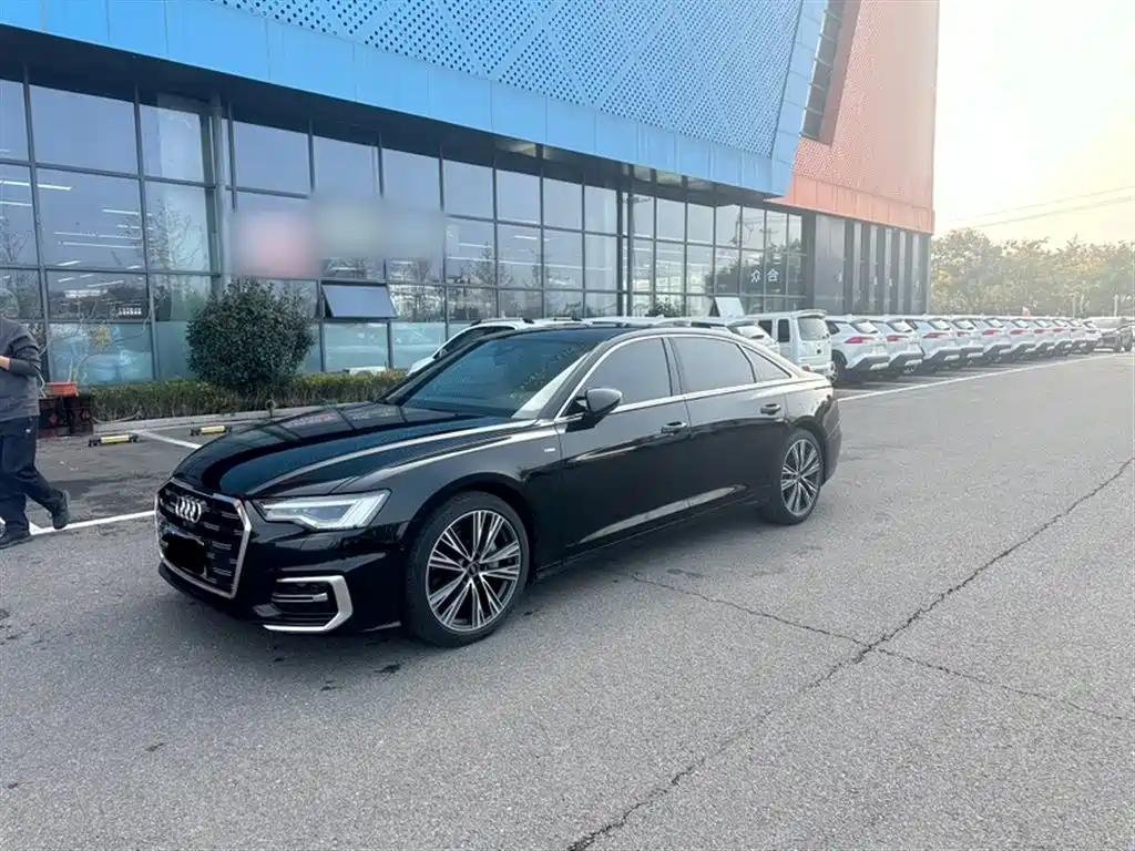 Powerful 2022 Audi A6L 4.0: Audi A6L 4.0 Engine - Price of Used Car in China Powerful 2022 Audi A6L 4.0: Audi A6L 4.0 Engine - Price of Used Car in China