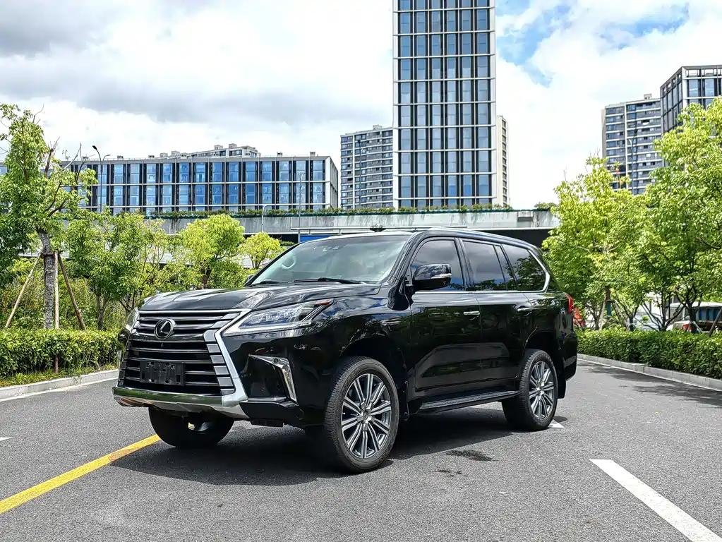 Premium Lexus LX 570: Used Cars in China App Access Premium Lexus LX 570: Used Cars in China App Access