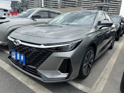 Reliable Chinese Sedan: Used Arrizo 8 2023 for Africa