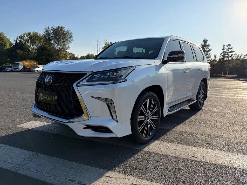 Robust Lexus LX Used: Used Chinese Cars for Sale in Ghana Robust Lexus LX Used: Used Chinese Cars for Sale in Ghana