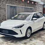 Roewe i5 Fuel Consumption 2025: Used Car in Chinese Translation