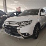 Roomy 2018 Mitsubishi Outlander 7 Passenger: China Used Electric Car Market