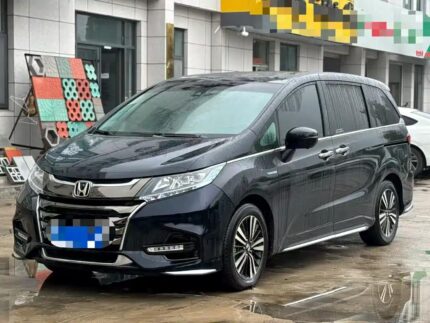 Slammed Honda Odyssey: Hybrid Chinese Cars Customization