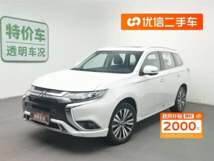 Sleek 2022 Black Mitsubishi Outlander - Used Car Market in Guangzhou China
