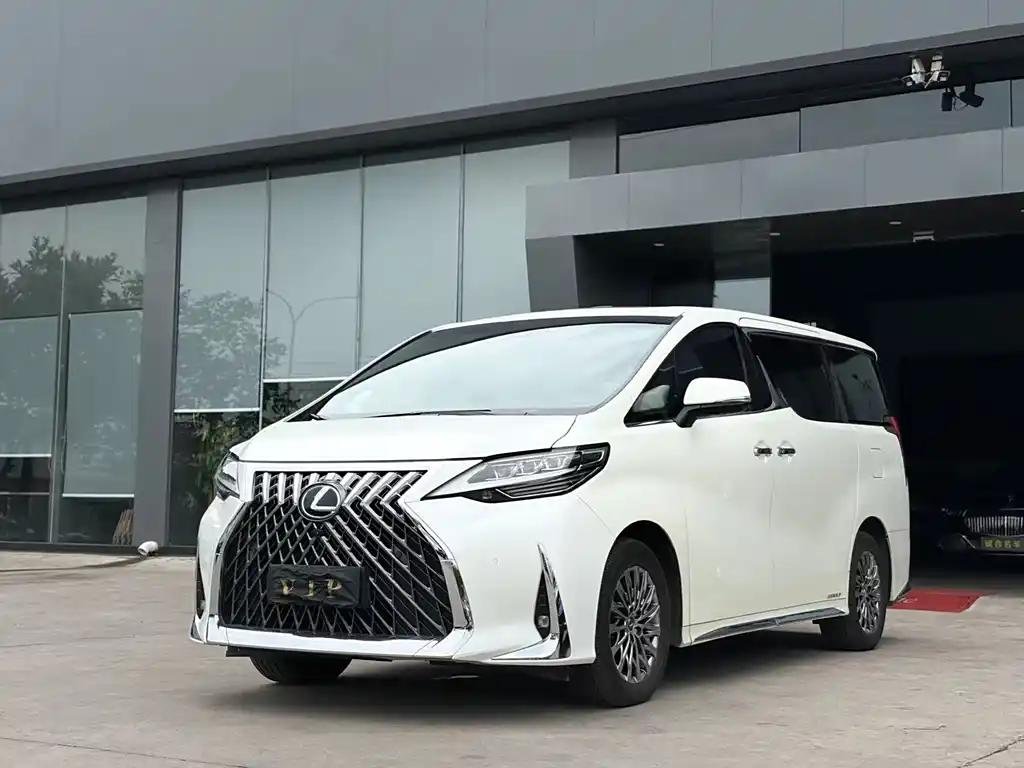 Spacious Lexus LM 2021 Hybrid China Spacious Lexus LM 2021 Hybrid China