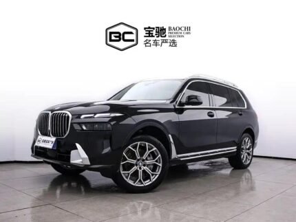 Sporty BMW X7 M50i from Used Cars in China Selection