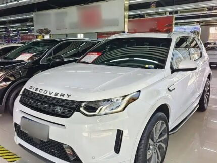 Sporty Land Rover Discovery Sport Dynamic SE: Used Chinese Car in Dubai