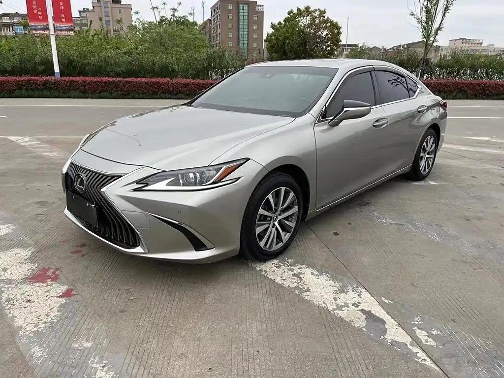 Top Quality Used Lexus ES 2021 Petrol Top Quality Used Lexus ES 2021 Petrol