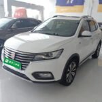 Versatile Roewe RX5 D5X: Venucia Cars Alternative