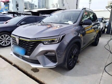 Versus 2020 MG HS vs Roewe RX5 - Best Chinese EV Cars