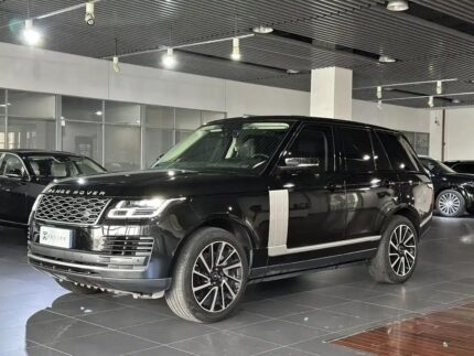 White Land Rover Range Rover Purity: Chinese EV Car Companies Rise